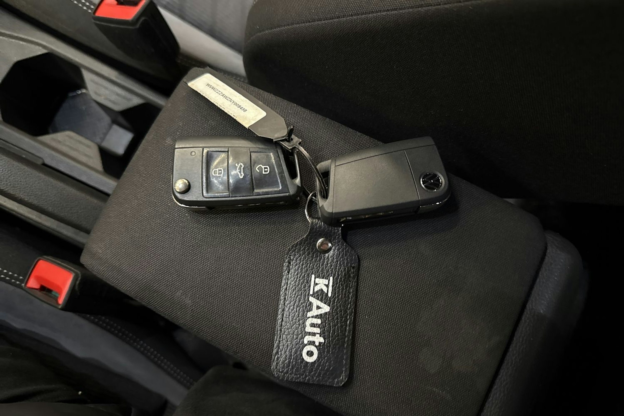 musta Volkswagen Polo 2022 kuva 26.