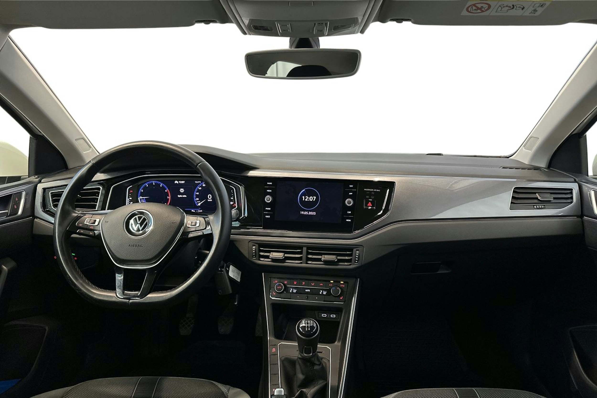 valkoinen Volkswagen Polo 2021 kuva 9.