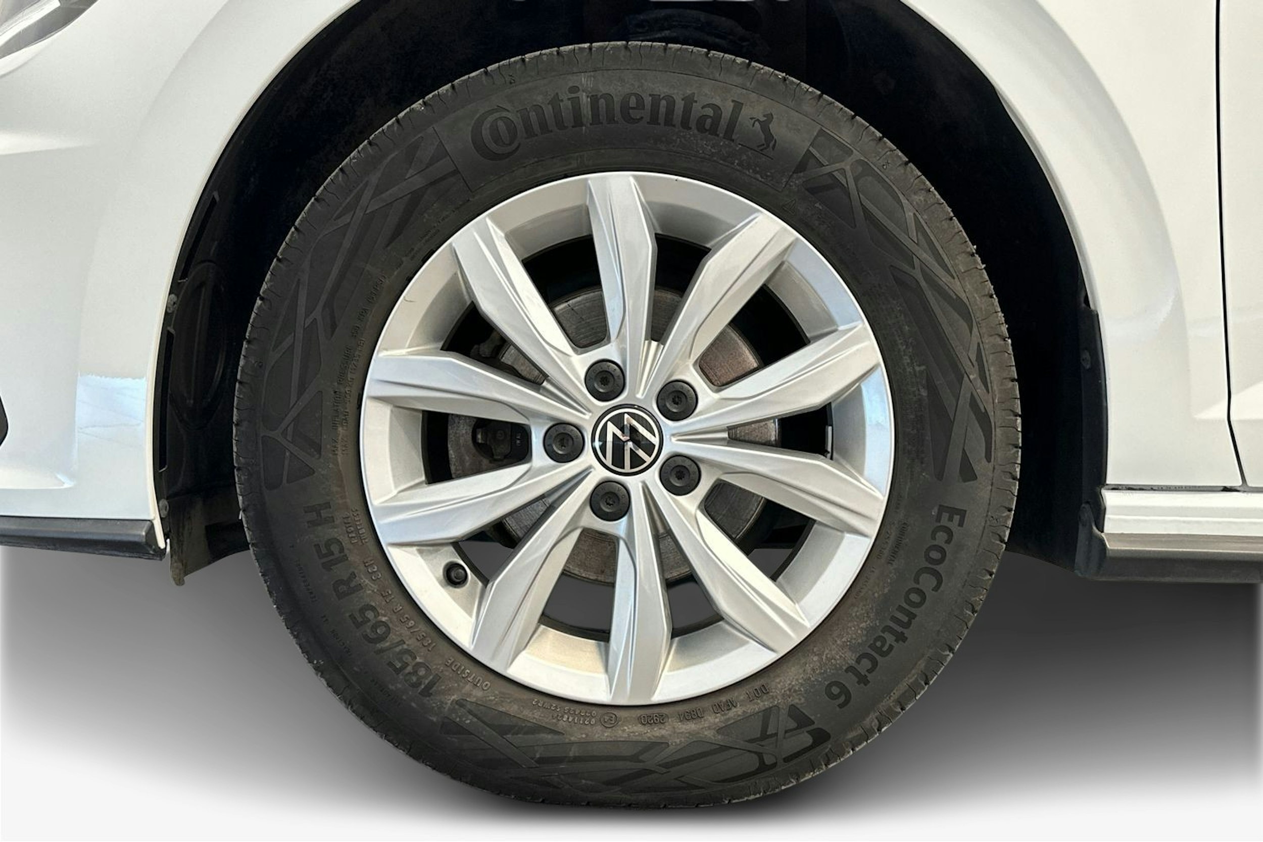 valkoinen Volkswagen Polo 2021 kuva 11.