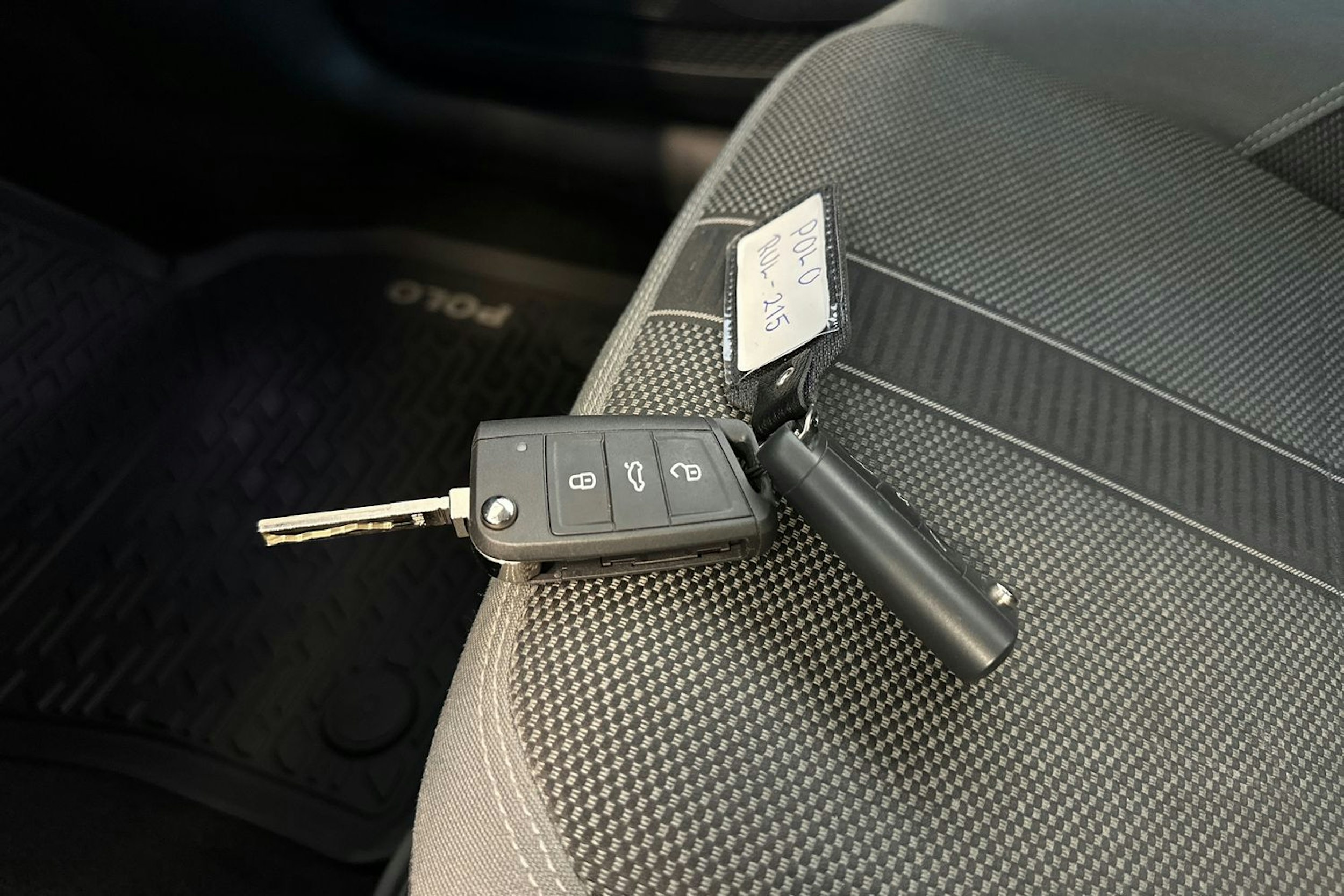 valkoinen Volkswagen Polo 2021 kuva 25.