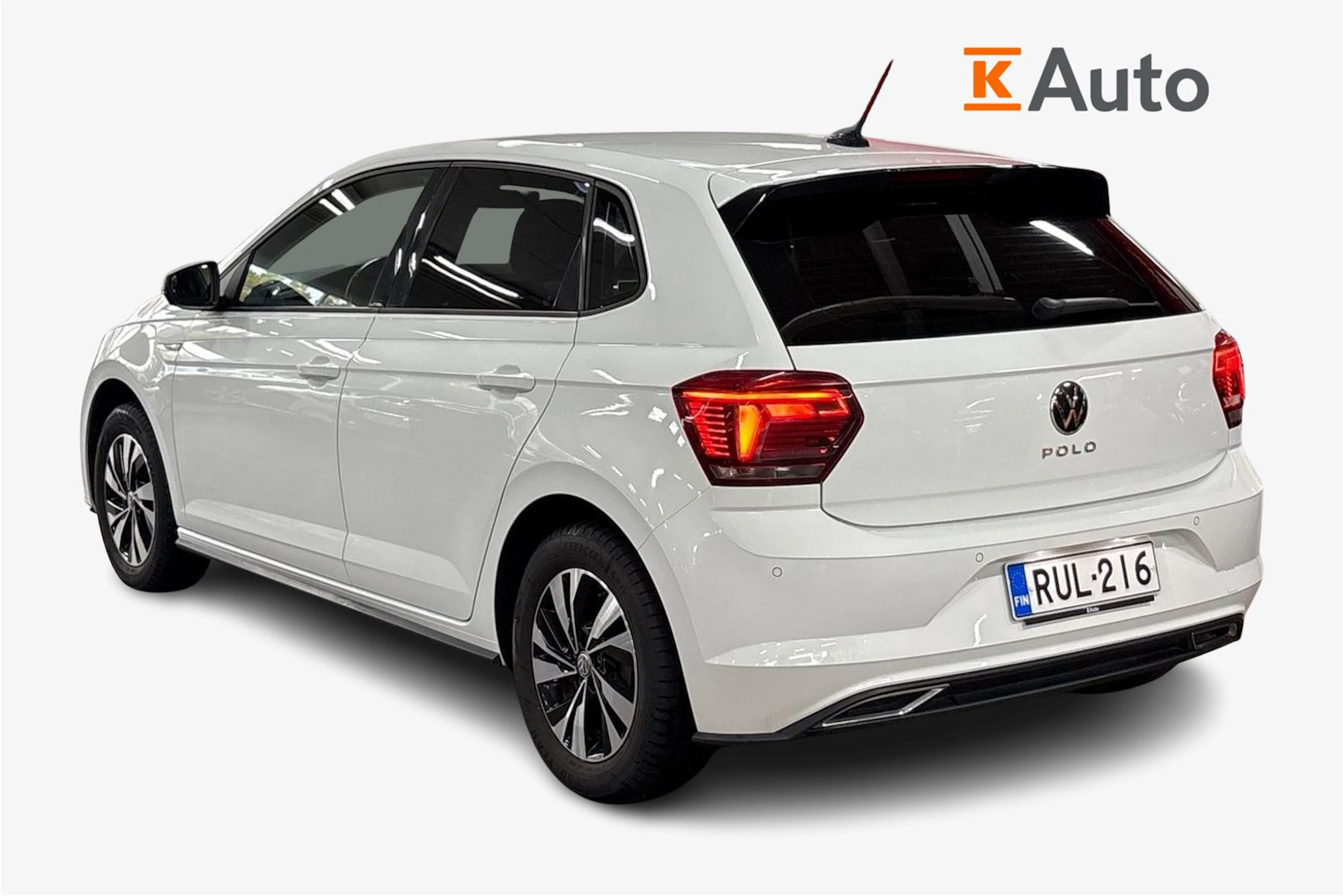 Valkoinen Volkswagen POLO 2021 kuva 2.