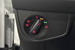 Valkoinen Volkswagen POLO 2021 kuva 20.