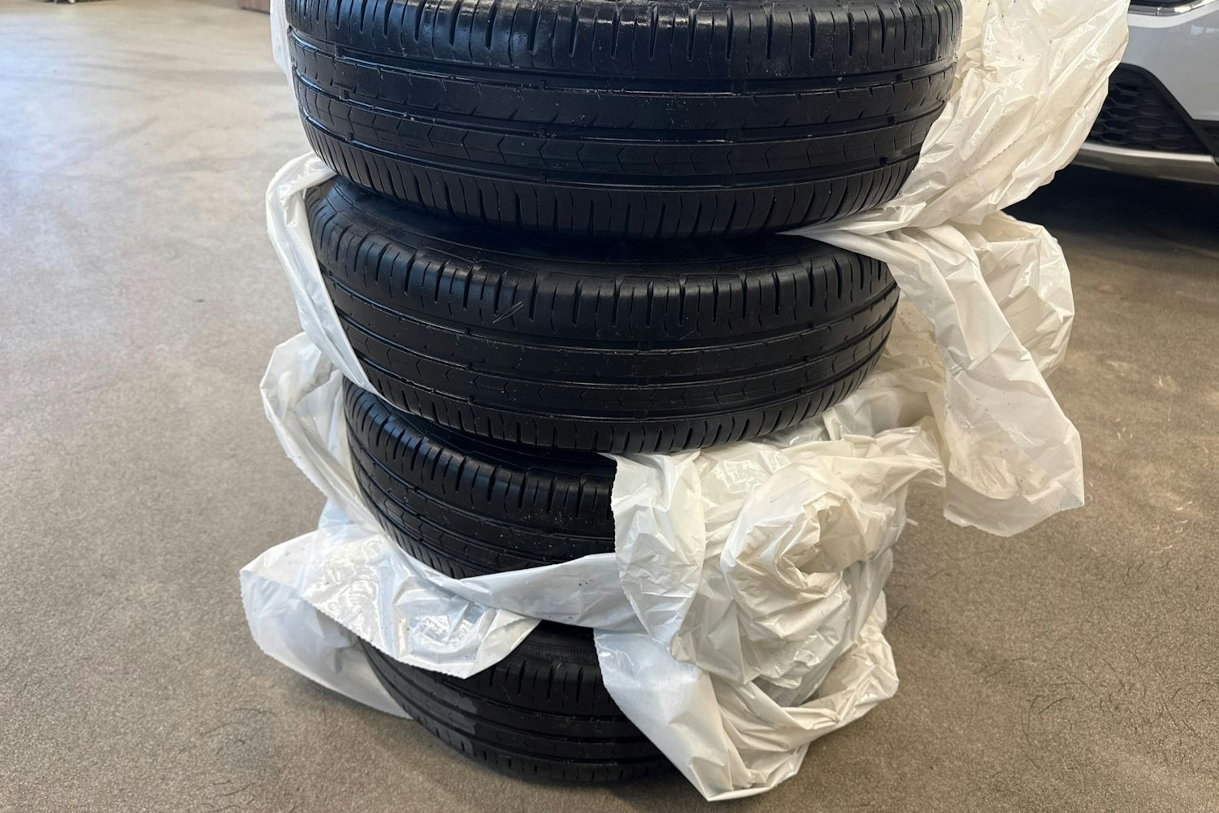 Valkoinen Volkswagen Polo 2021 kuva 16.