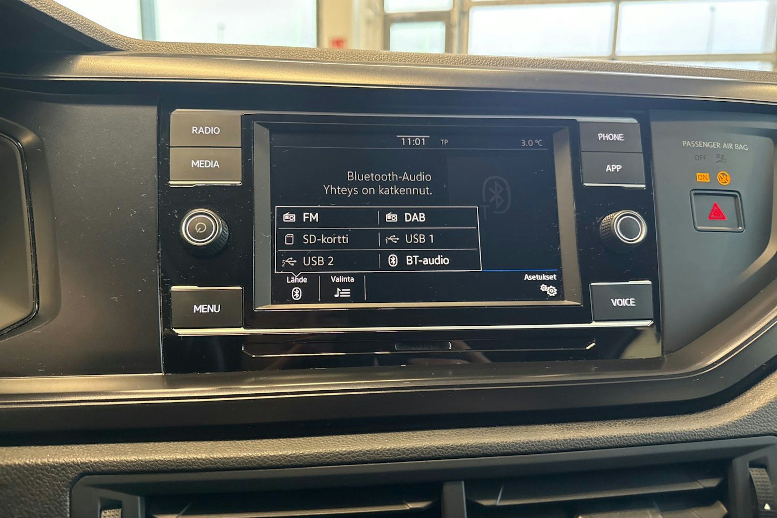 Valkoinen Volkswagen Polo 2021 kuva 19.