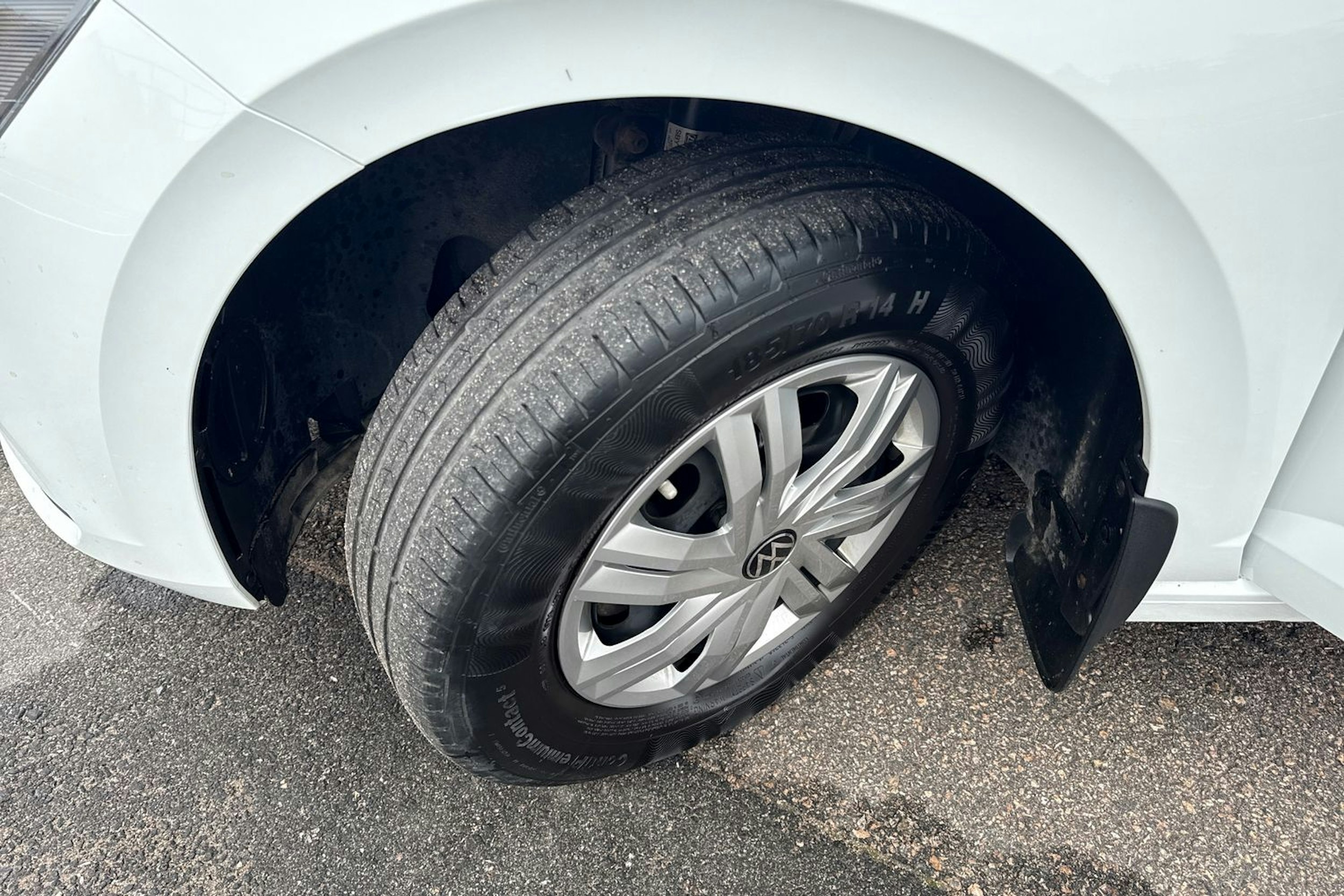 valkoinen Volkswagen Polo 2021 kuva 10.