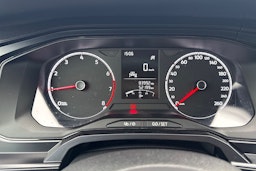 valkoinen Volkswagen Polo 2021 kuva 12.