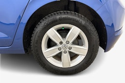 sininen Volkswagen Polo 2021 kuva 11.