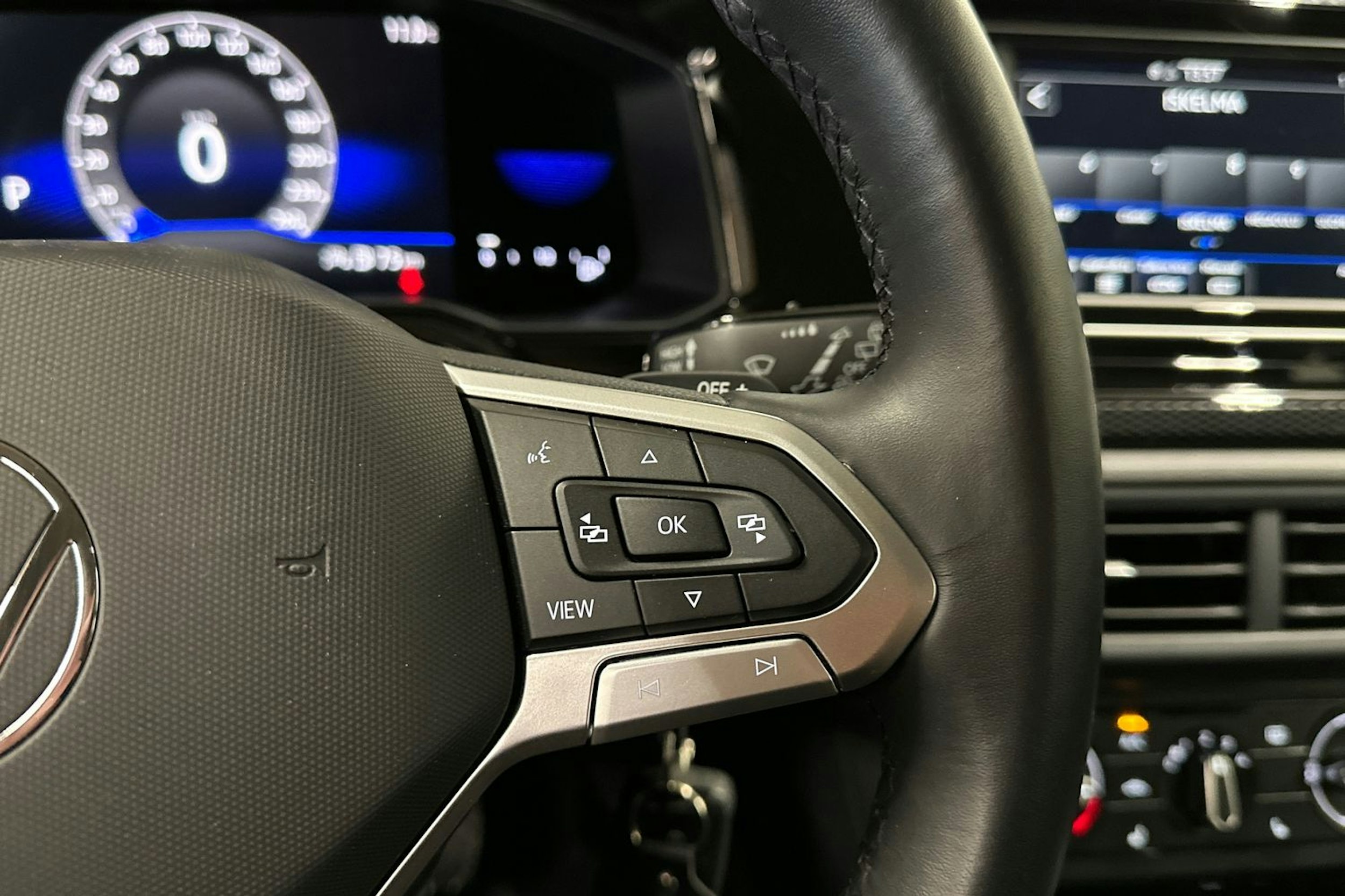 harmaa Volkswagen Polo 2022 kuva 23.