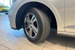 Harmaa Volkswagen POLO 2022 kuva 13.