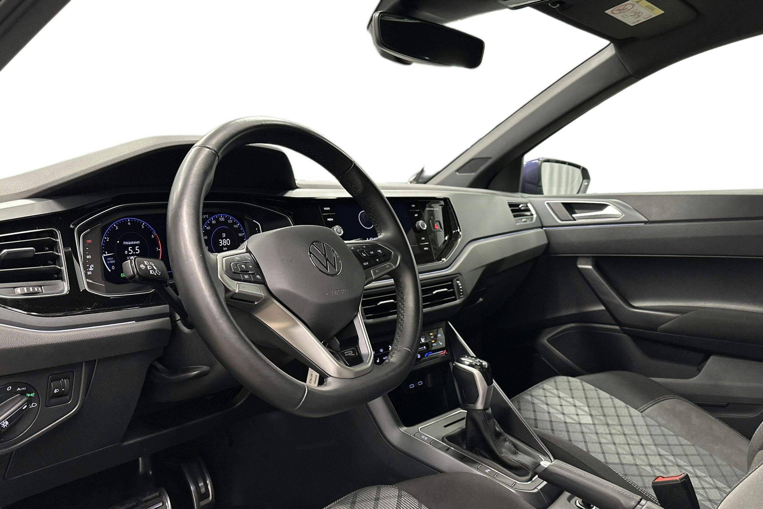 violetti Volkswagen Polo 2022 kuva 7.