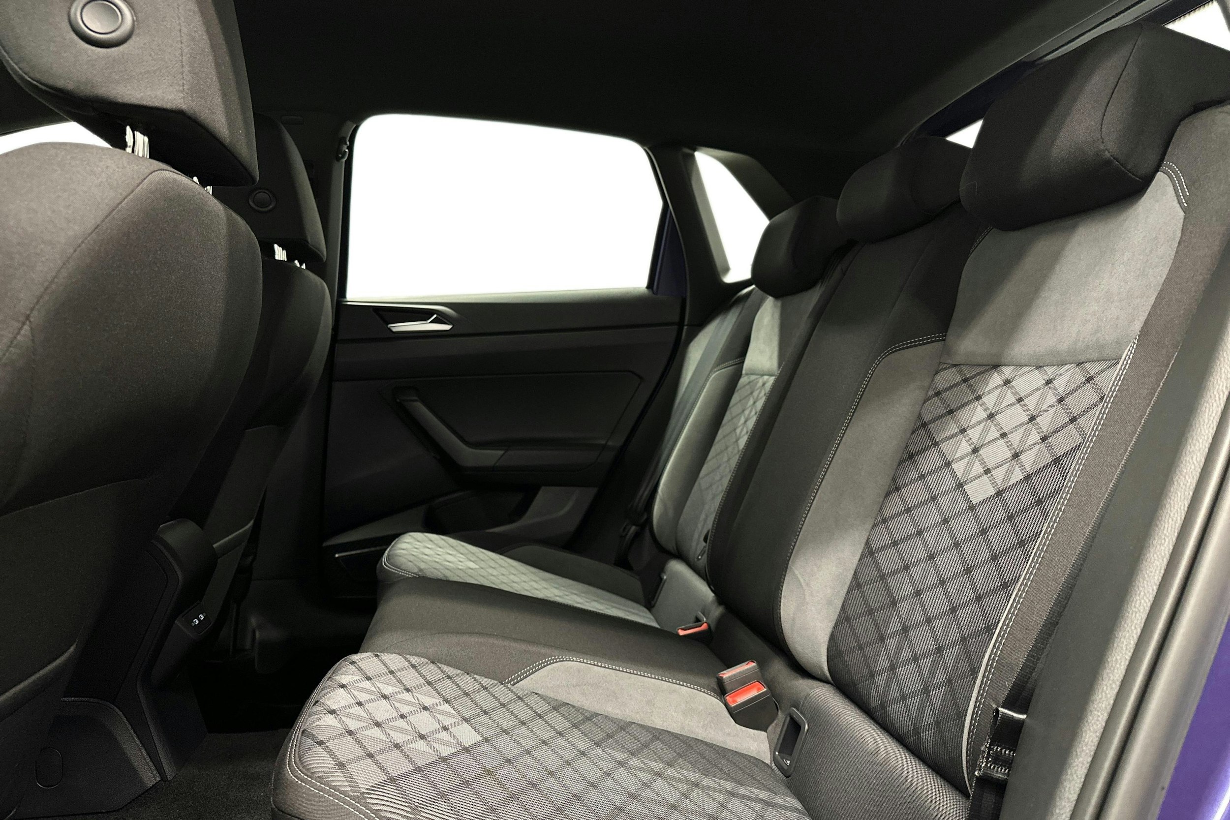 violetti Volkswagen Polo 2022 kuva 10.