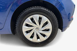 sininen Volkswagen Polo 2022 kuva 9.