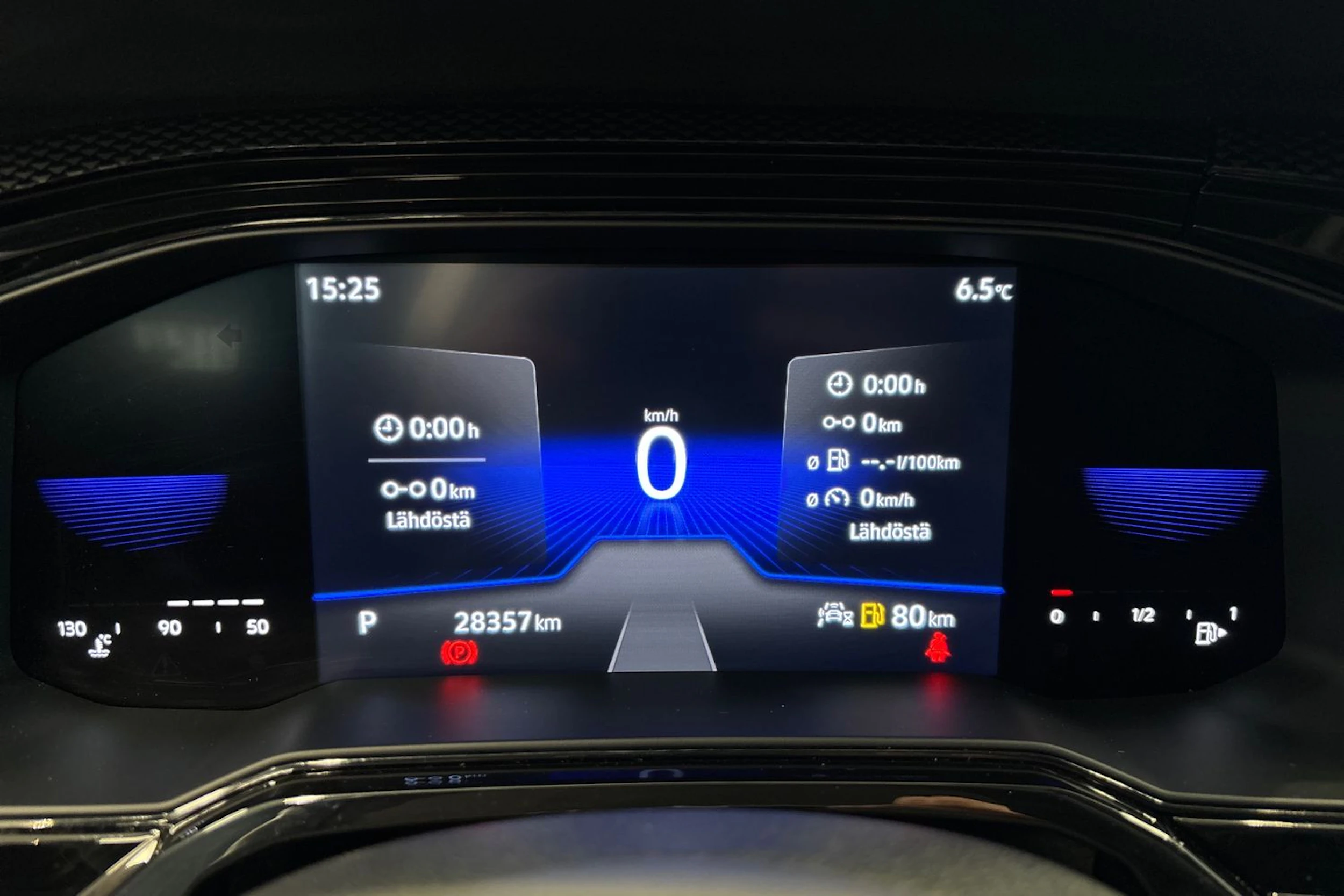 sininen Volkswagen Polo 2022 kuva 16.