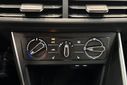 sininen Volkswagen Polo 2022 kuva 20.