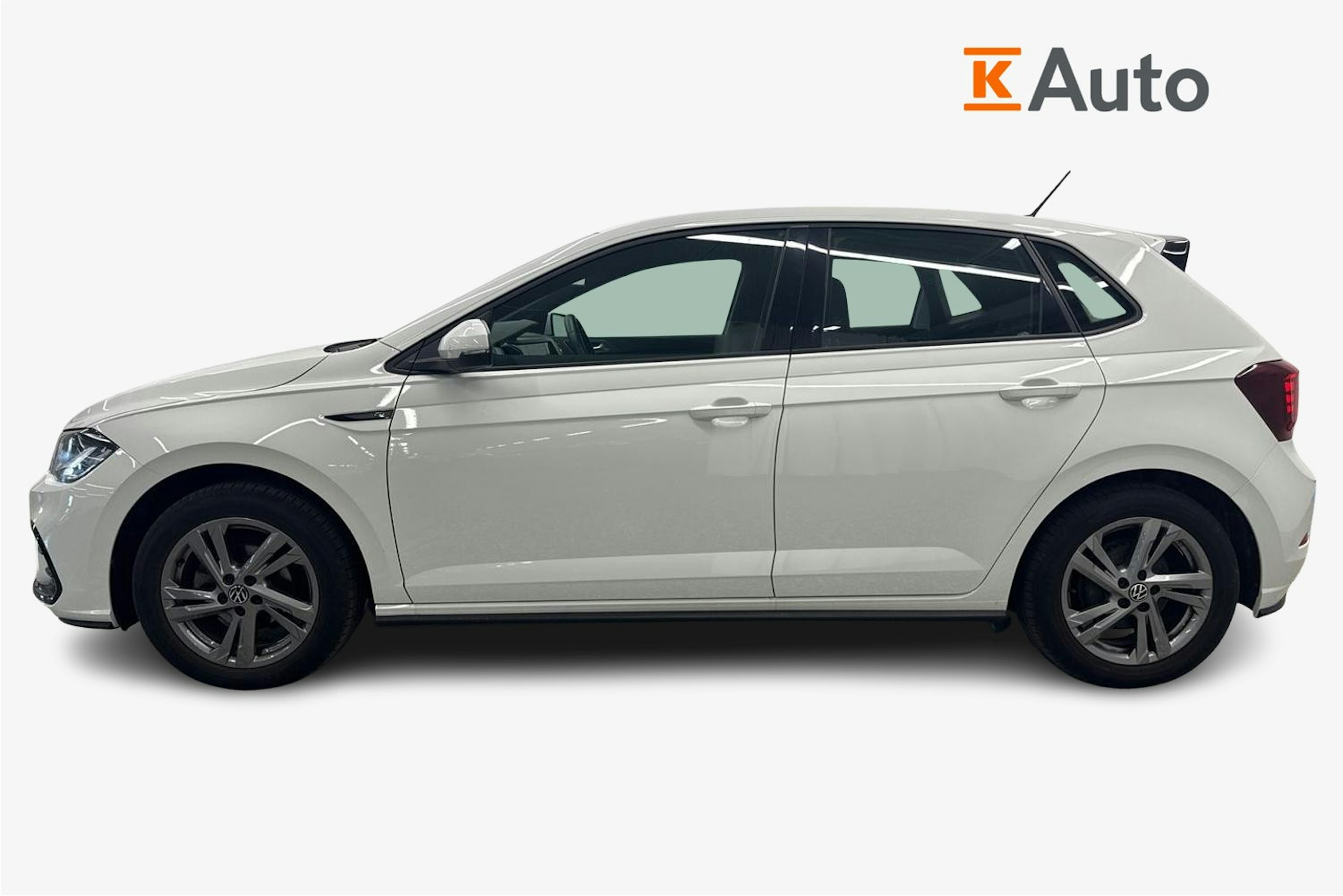 Valkoinen Volkswagen POLO 2022 kuva 6.