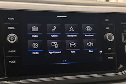 Valkoinen Volkswagen POLO 2022 kuva 22.