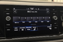 Valkoinen Volkswagen POLO 2022 kuva 25.