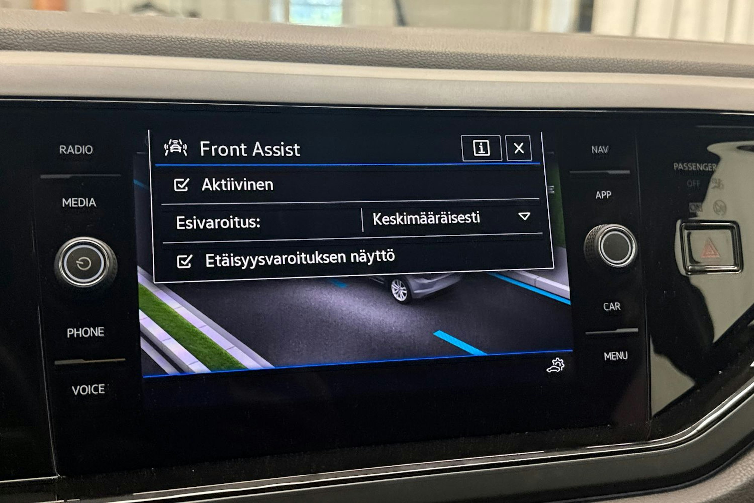 Valkoinen Volkswagen POLO 2022 kuva 30.