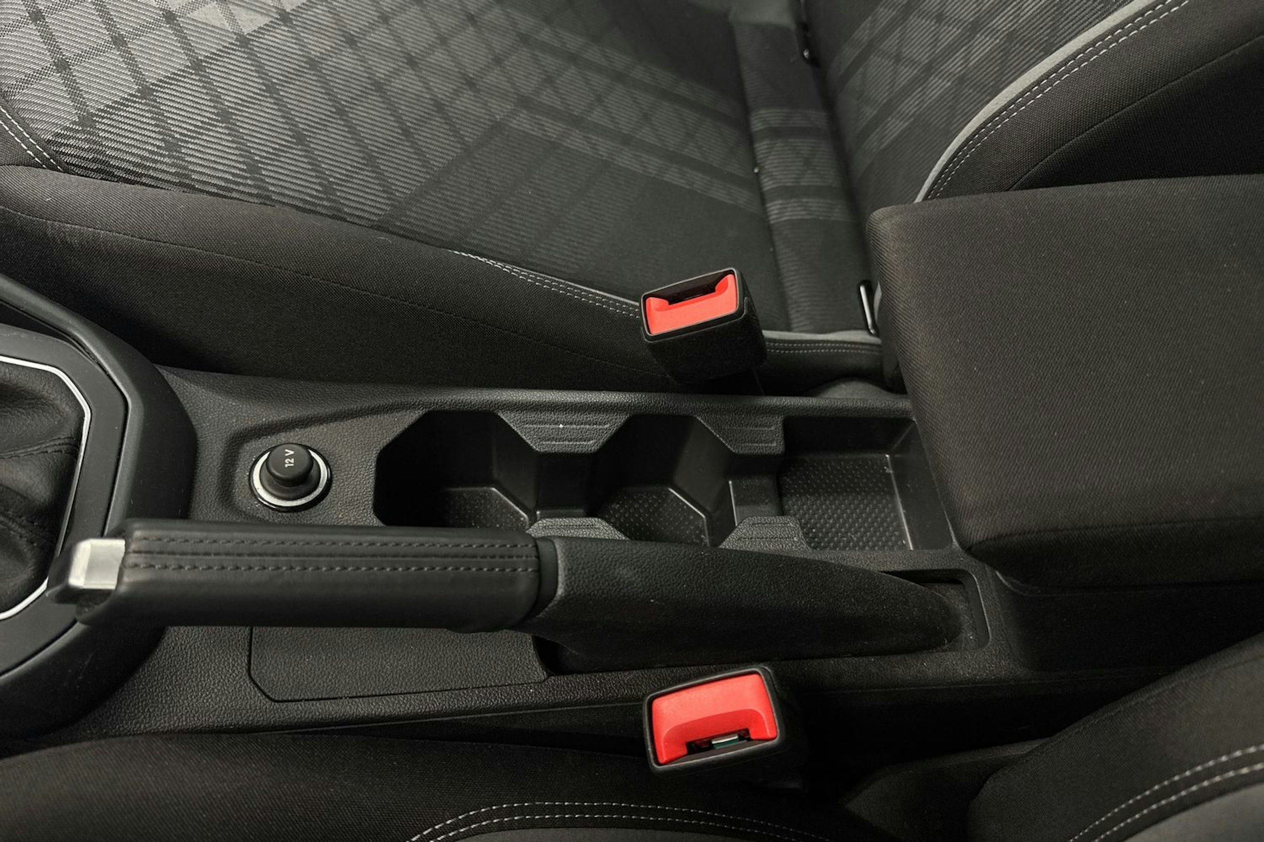 Valkoinen Volkswagen POLO 2022 kuva 35.