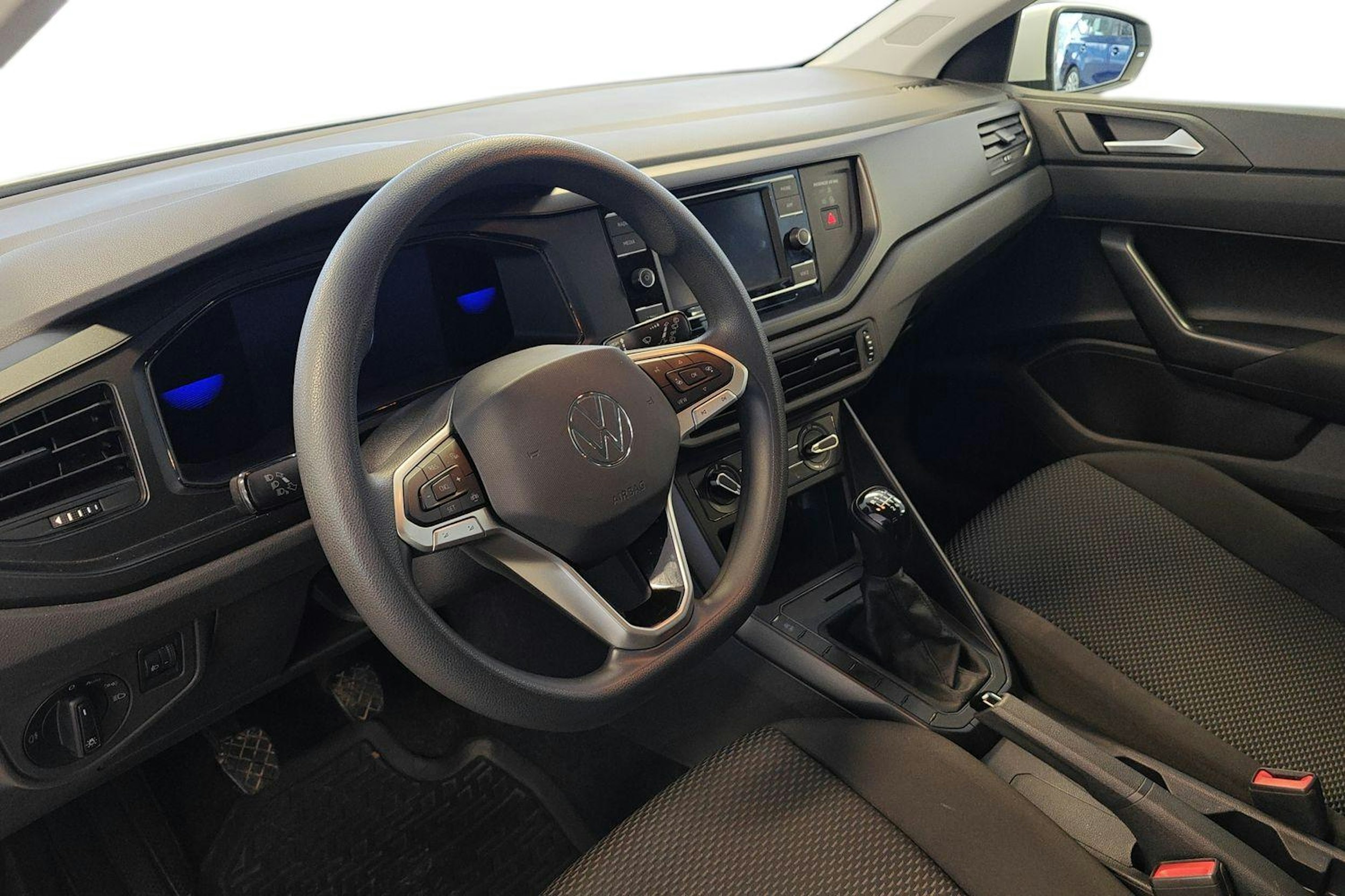 valkoinen Volkswagen Polo 2022 kuva 7.