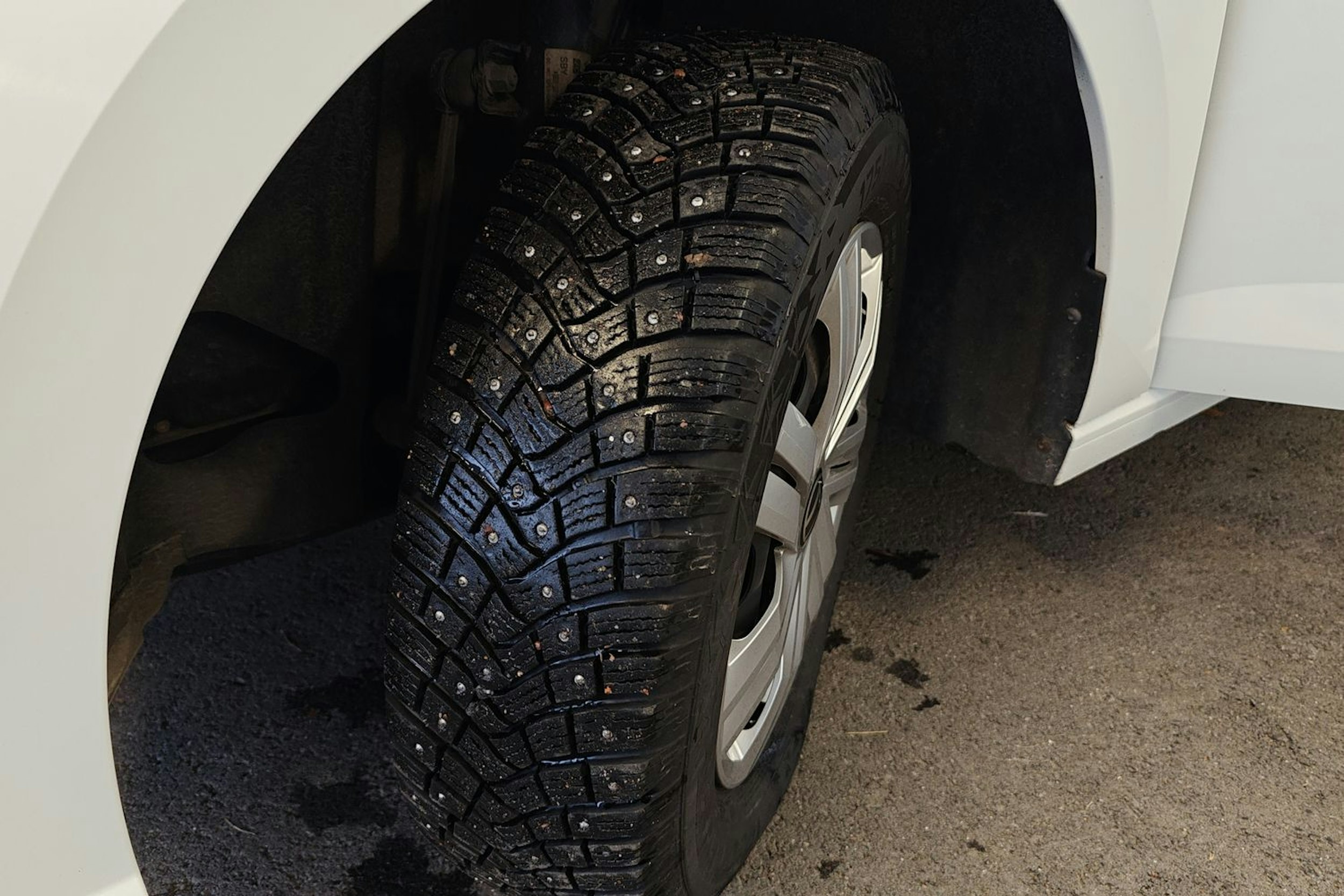 valkoinen Volkswagen Polo 2022 kuva 13.