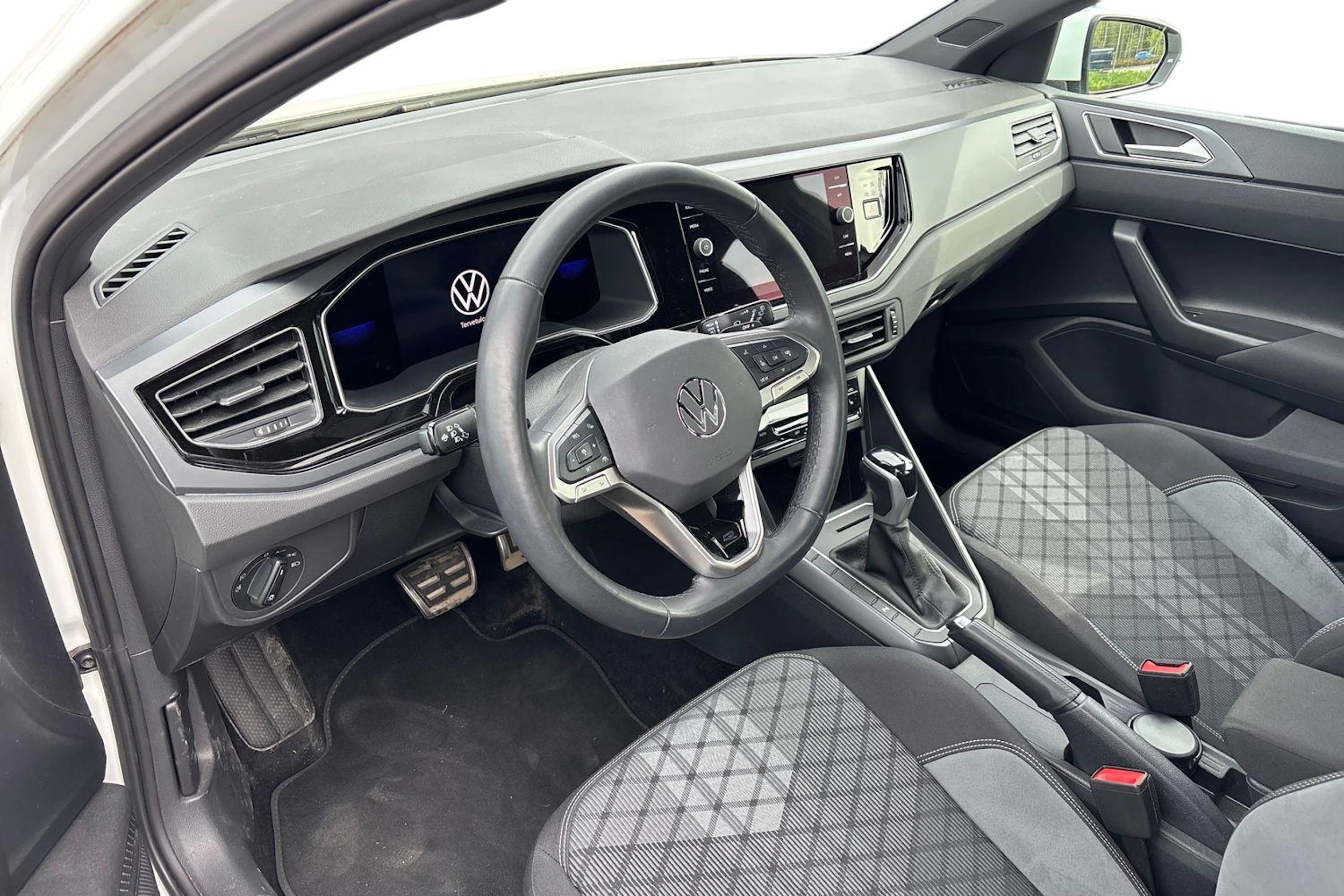 valkoinen Volkswagen Polo 2022 kuva 3.