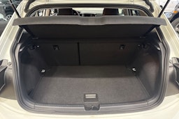 valkoinen Volkswagen Polo 2022 kuva 16.