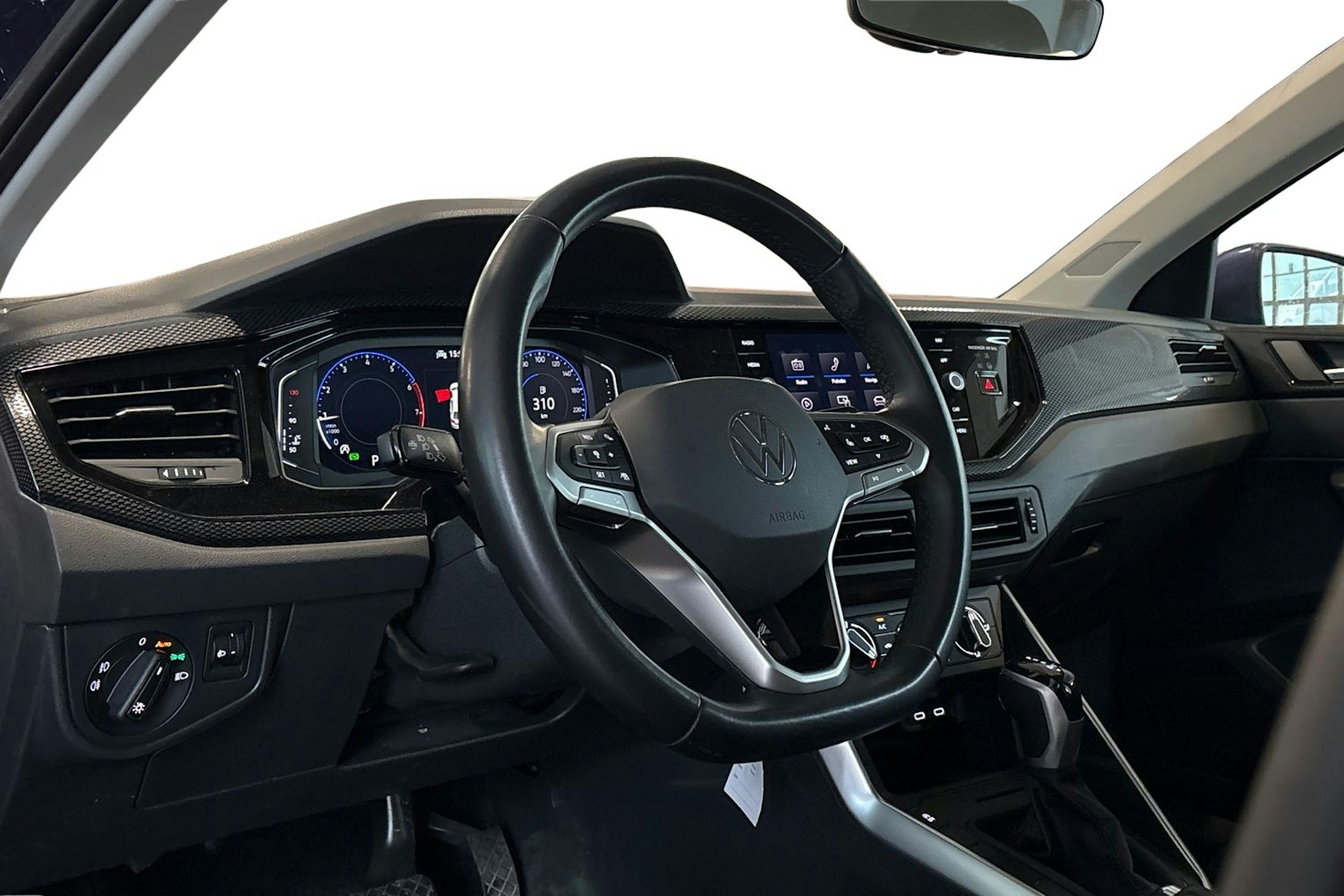 violetti Volkswagen Polo 2022 kuva 3.