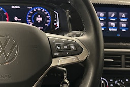 violetti Volkswagen Polo 2022 kuva 18.