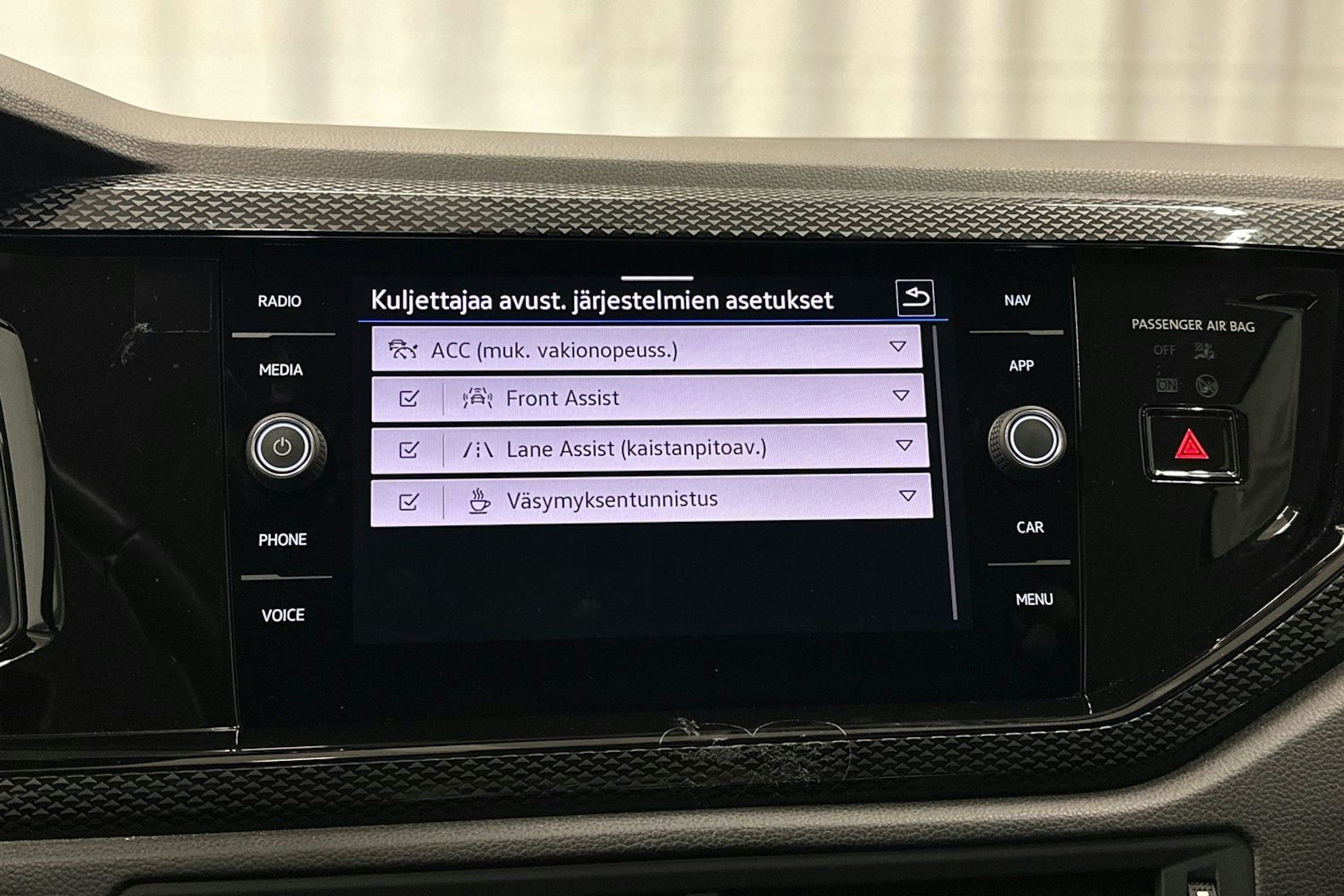 violetti Volkswagen Polo 2022 kuva 24.