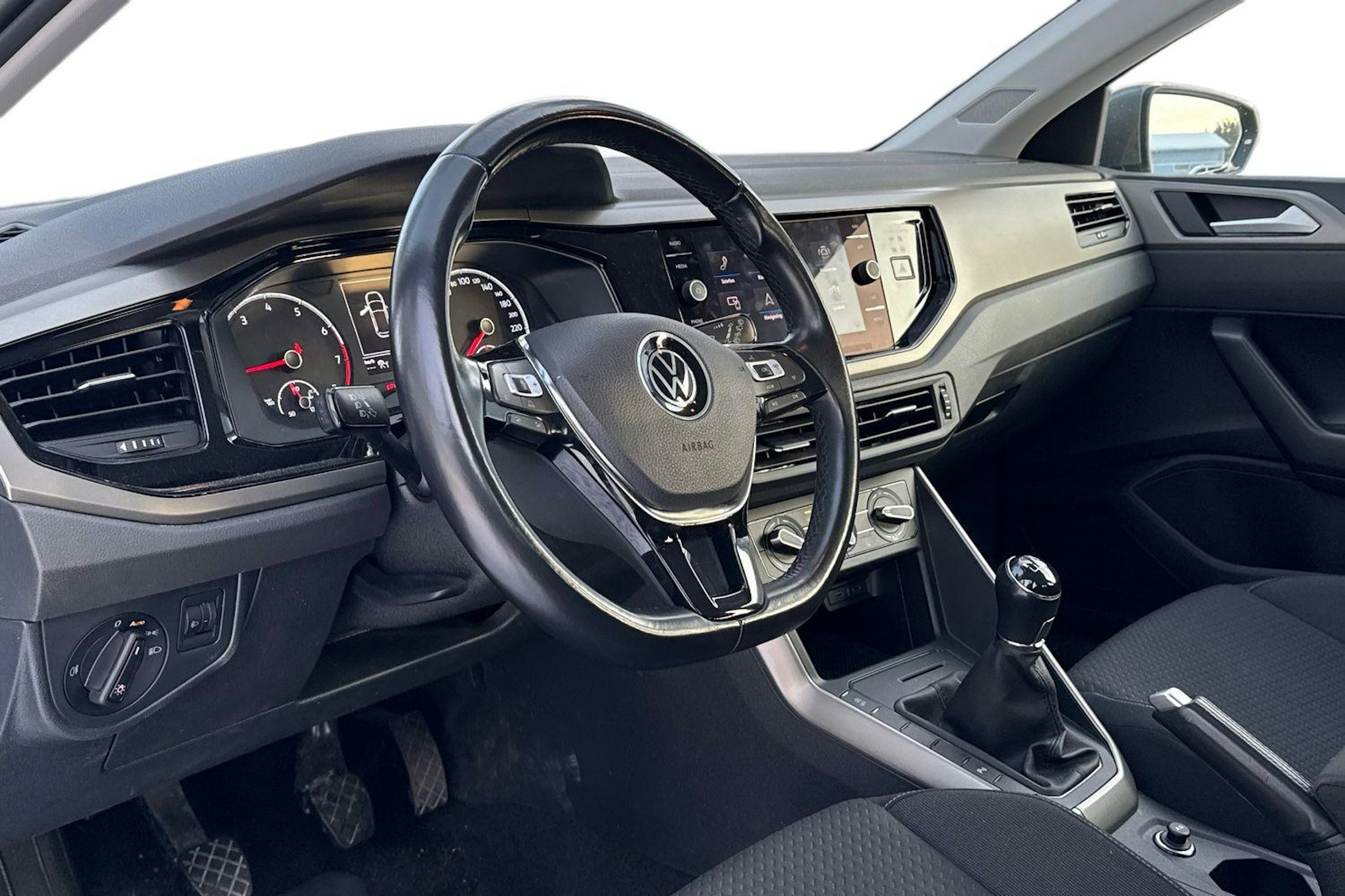 met. harmaa Volkswagen Polo 2022 kuva 3.