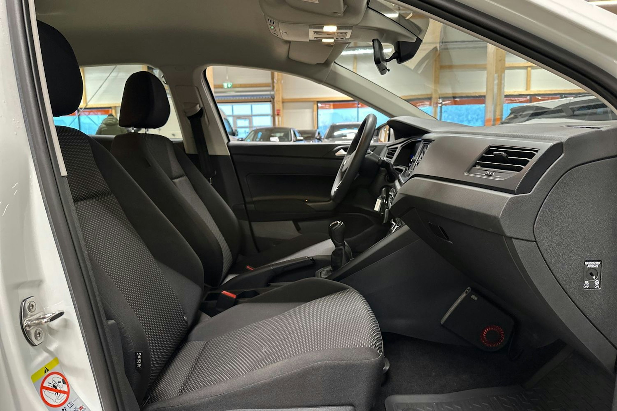 valkoinen Volkswagen Polo 2022 kuva 14.