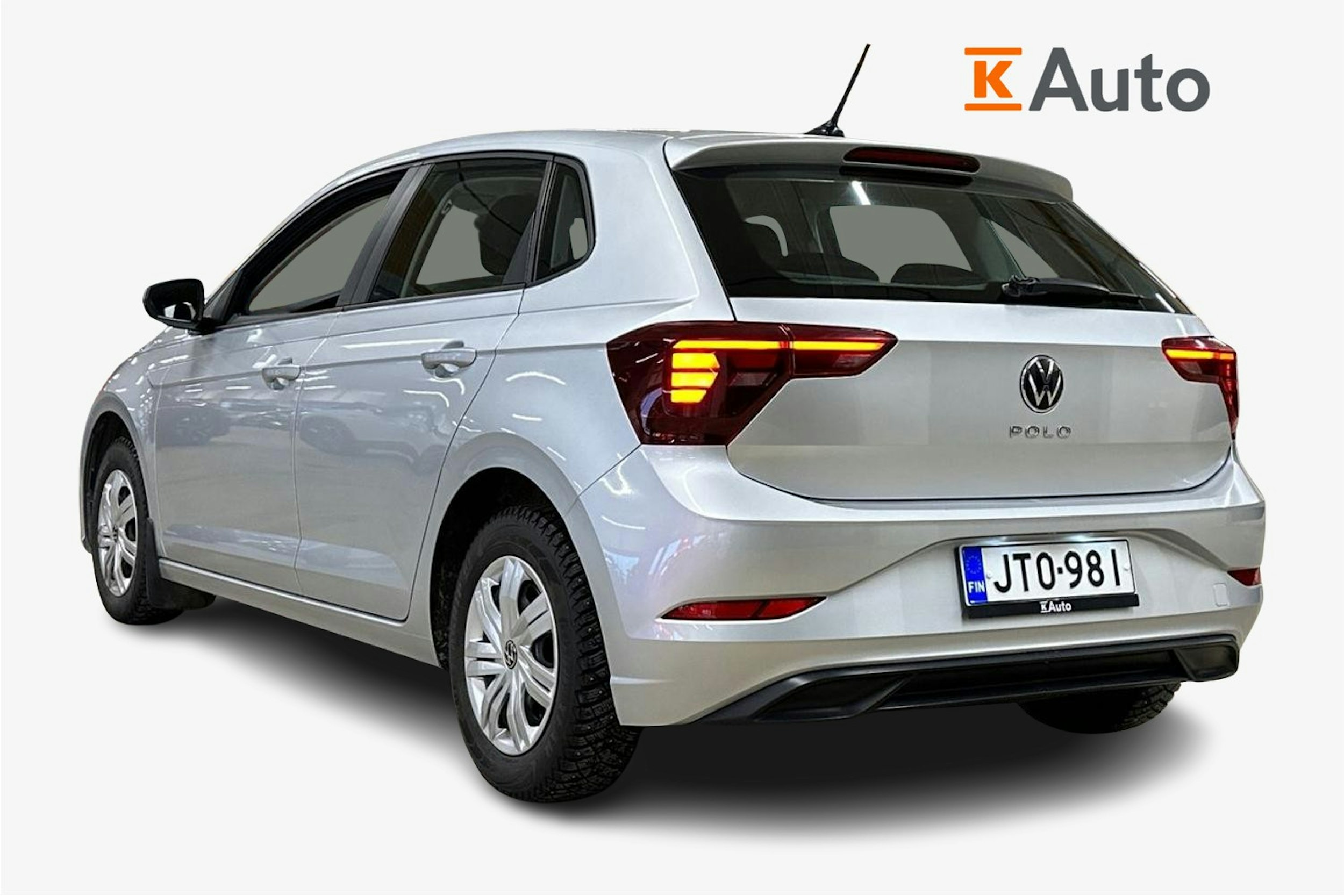 harmaa Volkswagen Polo 2022 kuva 2.