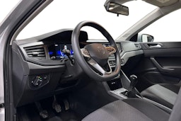 harmaa Volkswagen Polo 2022 kuva 7.