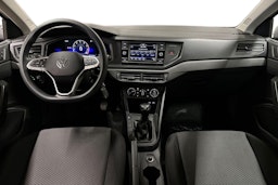 harmaa Volkswagen Polo 2022 kuva 9.