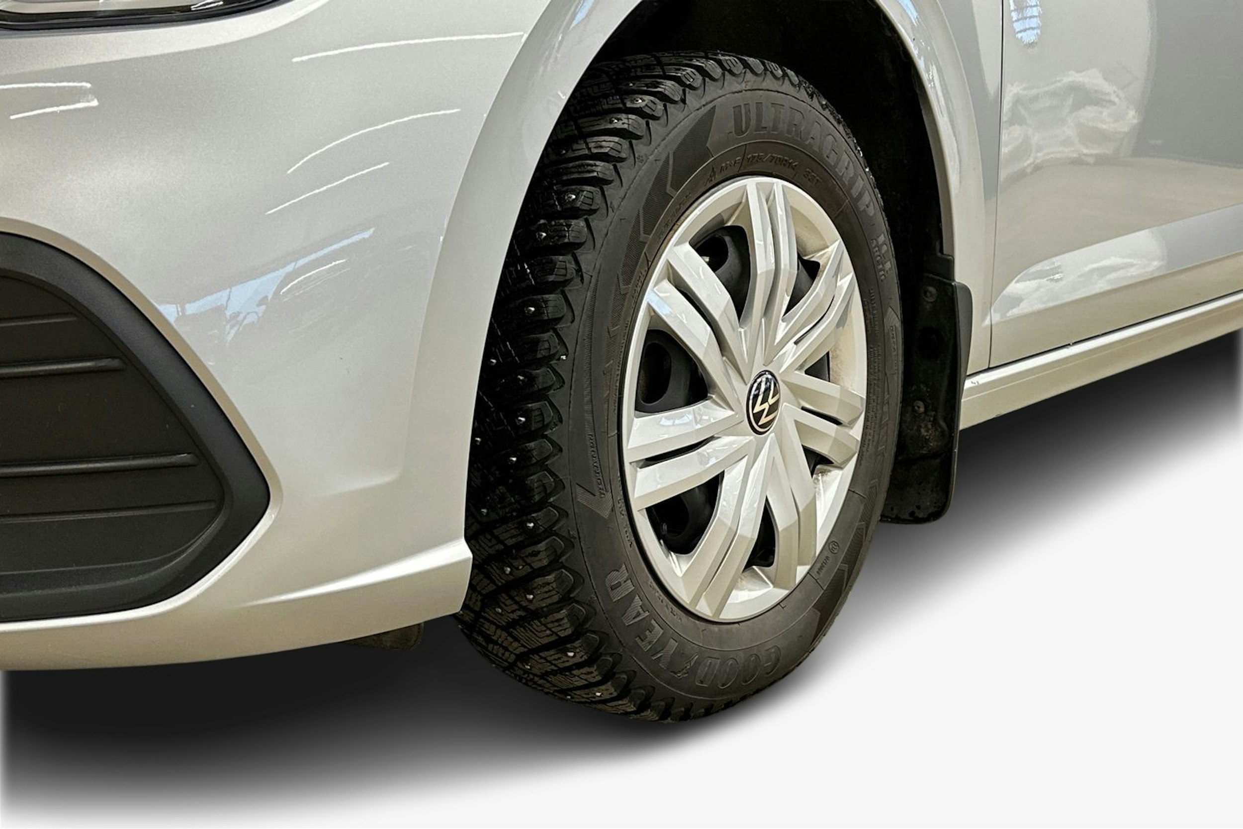 harmaa Volkswagen Polo 2022 kuva 11.