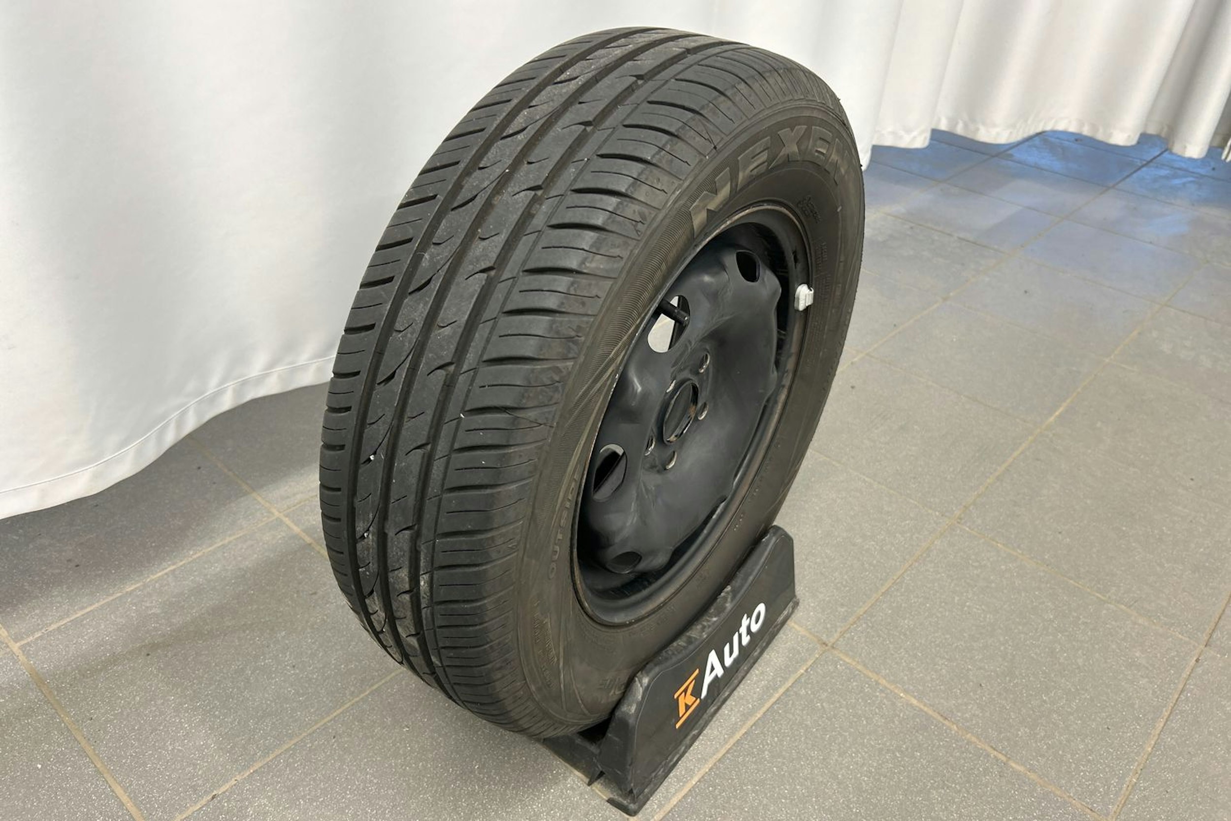 sininen Volkswagen Polo 2022 kuva 16.