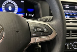 harmaa Volkswagen Polo 2022 kuva 17.