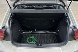 harmaa Volkswagen Polo 2022 kuva 19.
