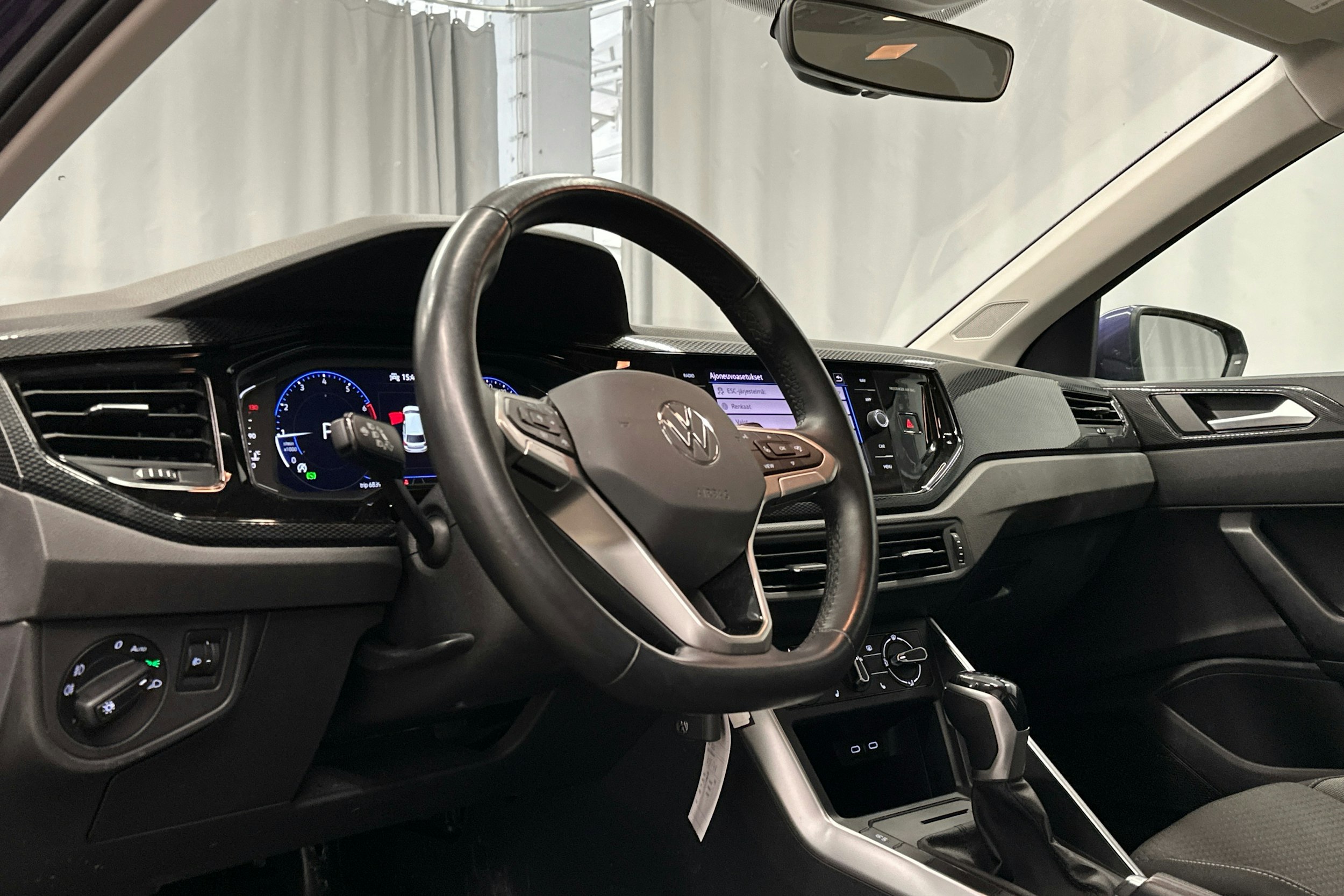 violetti Volkswagen Polo 2022 kuva 3.