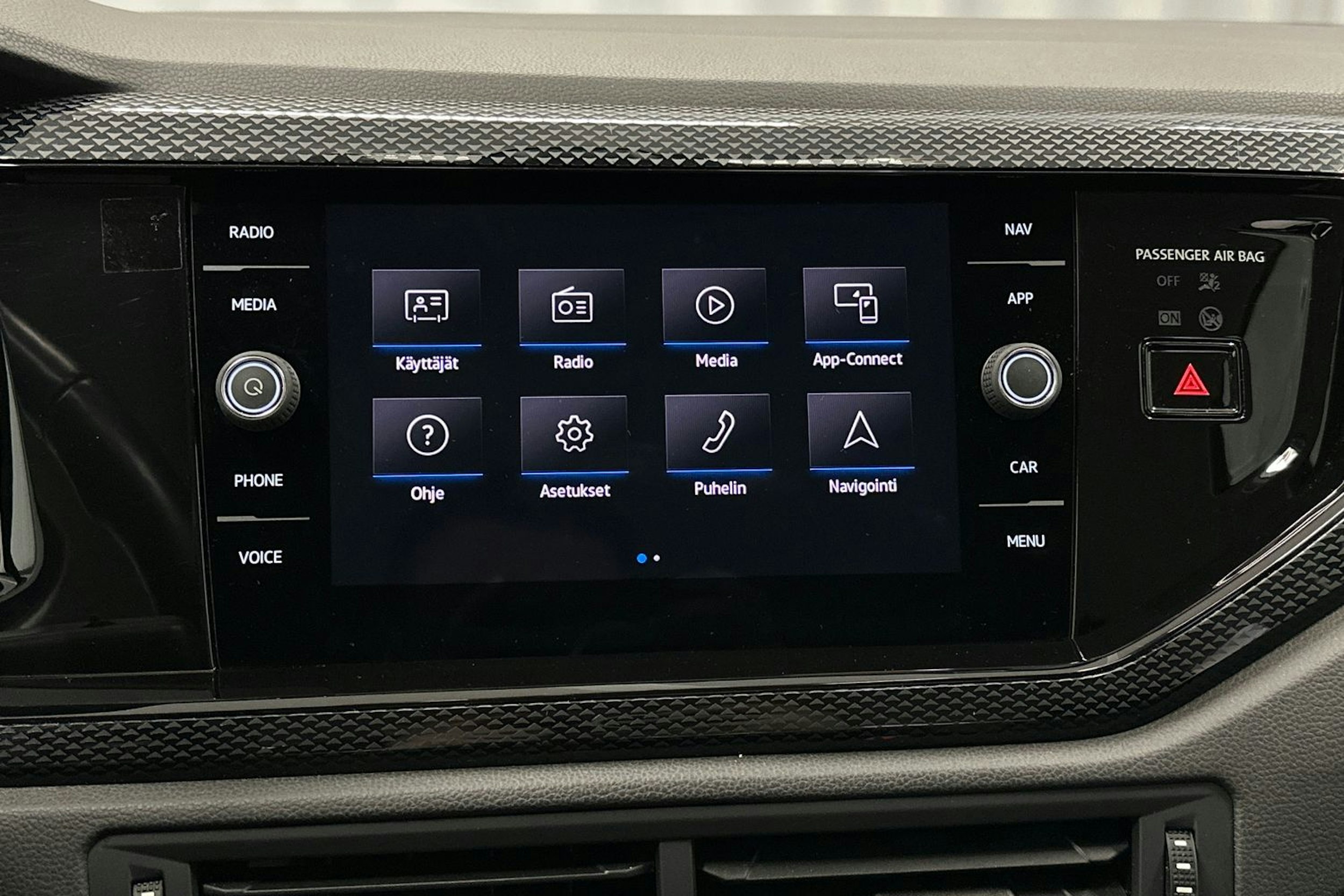 sininen Volkswagen Polo 2022 kuva 22.