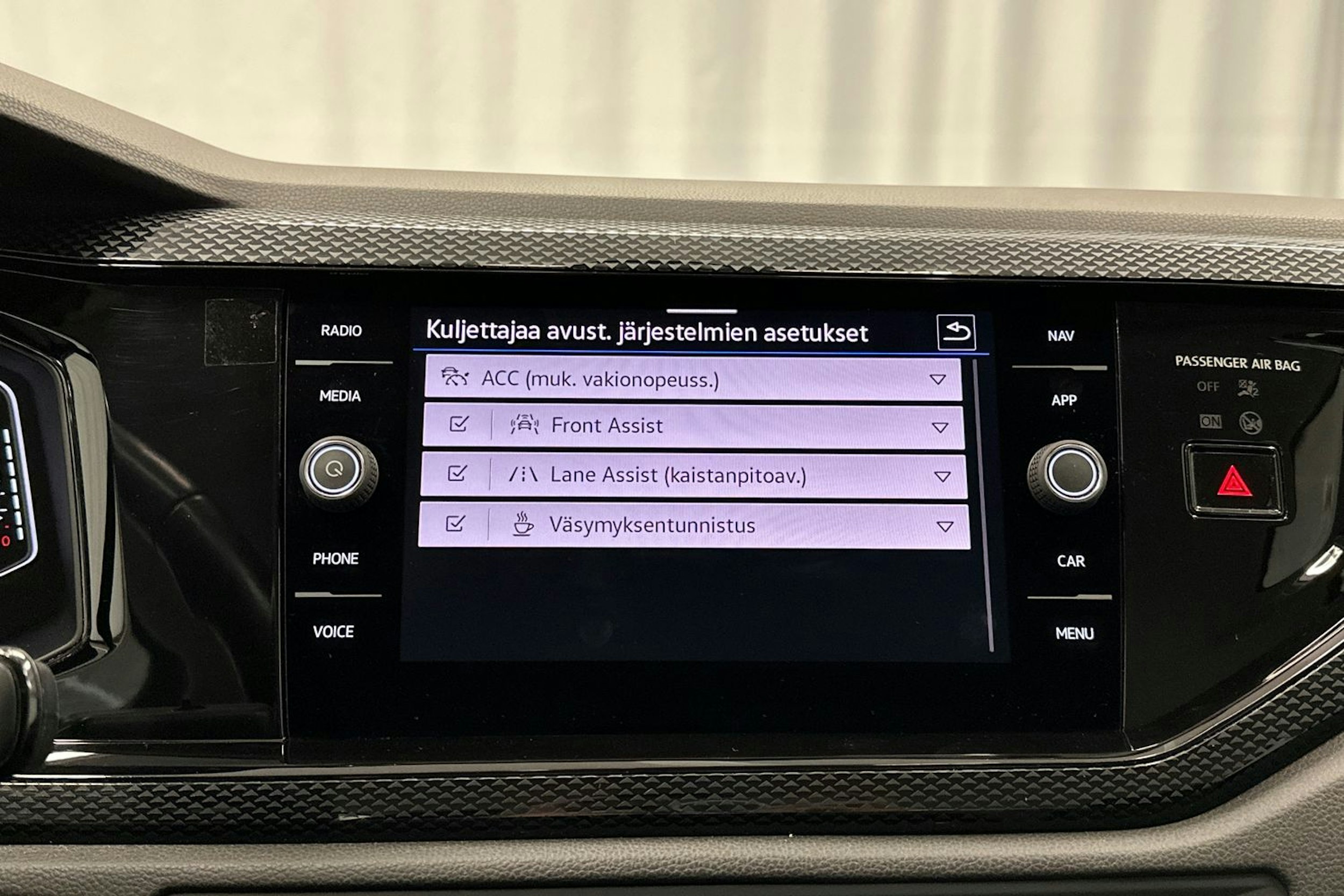 sininen Volkswagen Polo 2022 kuva 24.