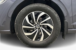 harmaa Volkswagen Polo 2022 kuva 11.