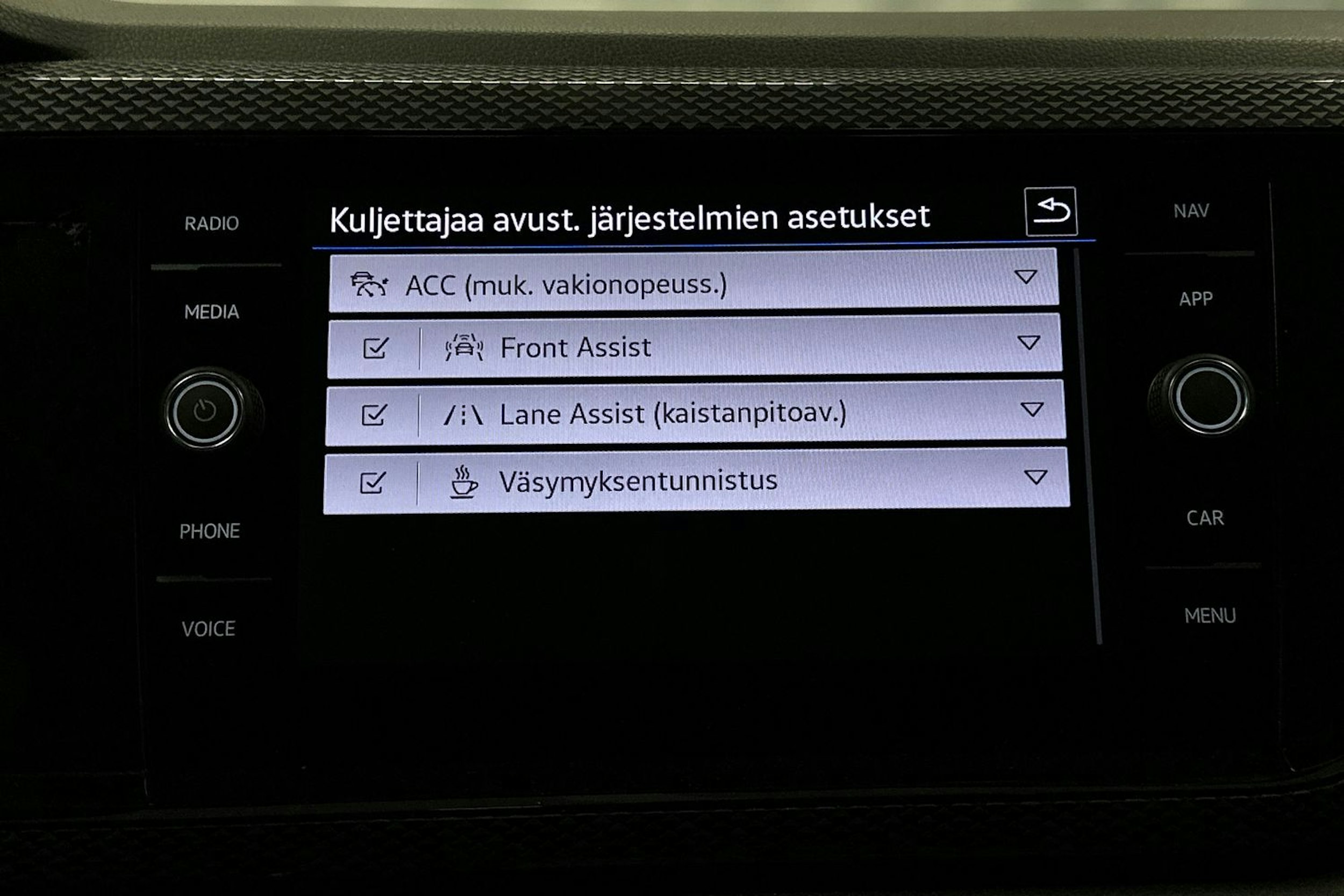harmaa Volkswagen Polo 2022 kuva 23.