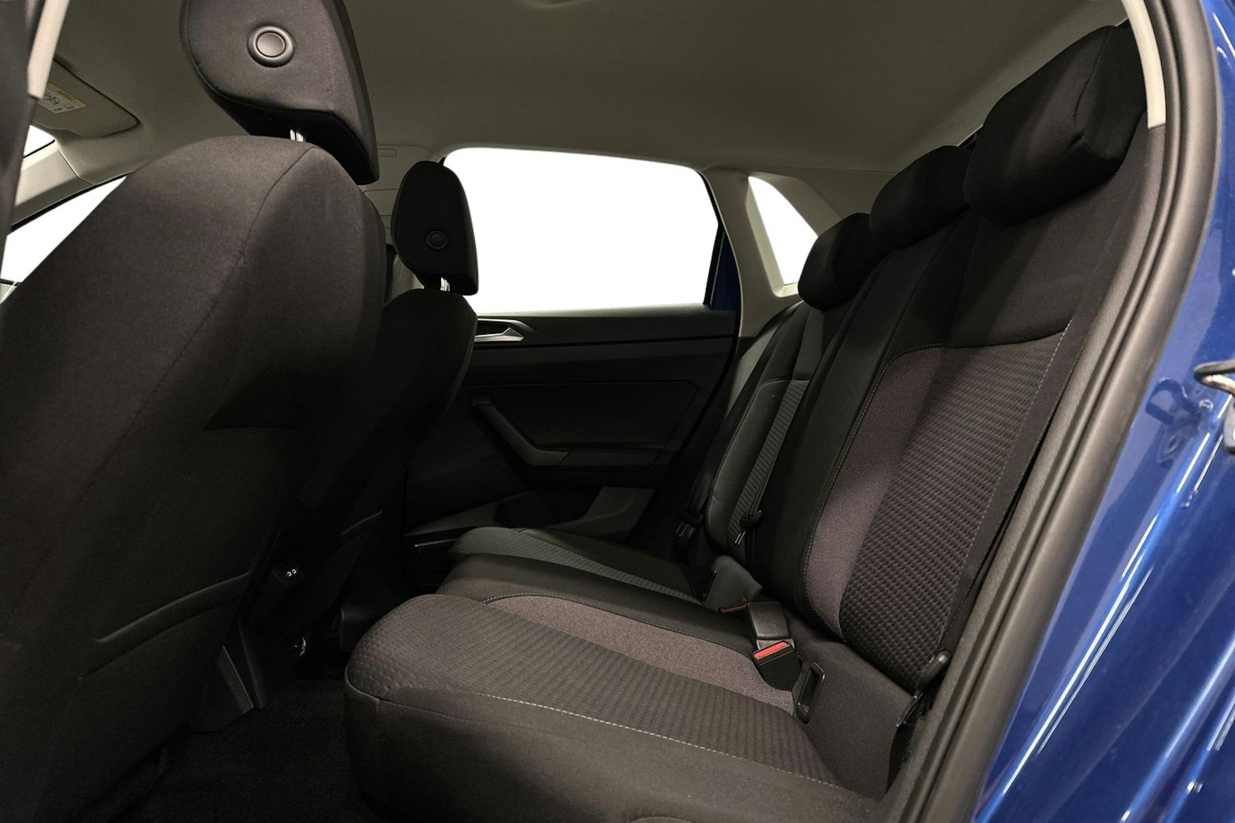 sininen Volkswagen Polo 2022 kuva 10.