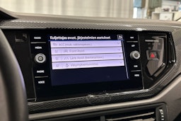sininen Volkswagen Polo 2022 kuva 23.