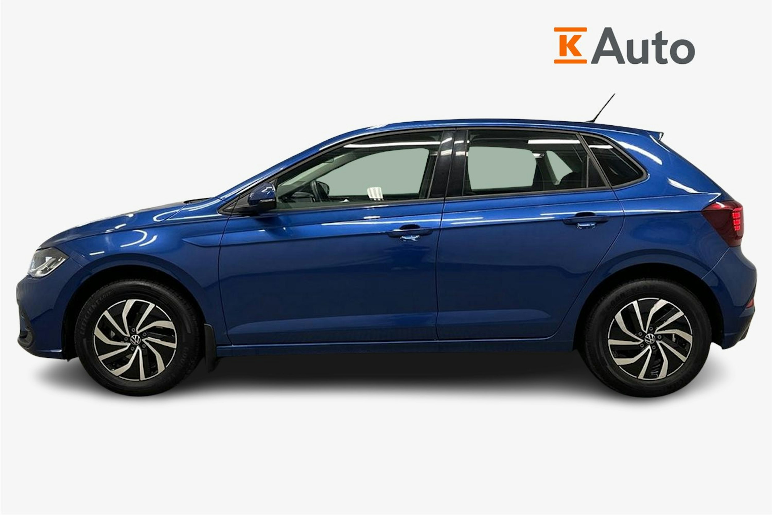 sininen Volkswagen Polo 2022 kuva 6.