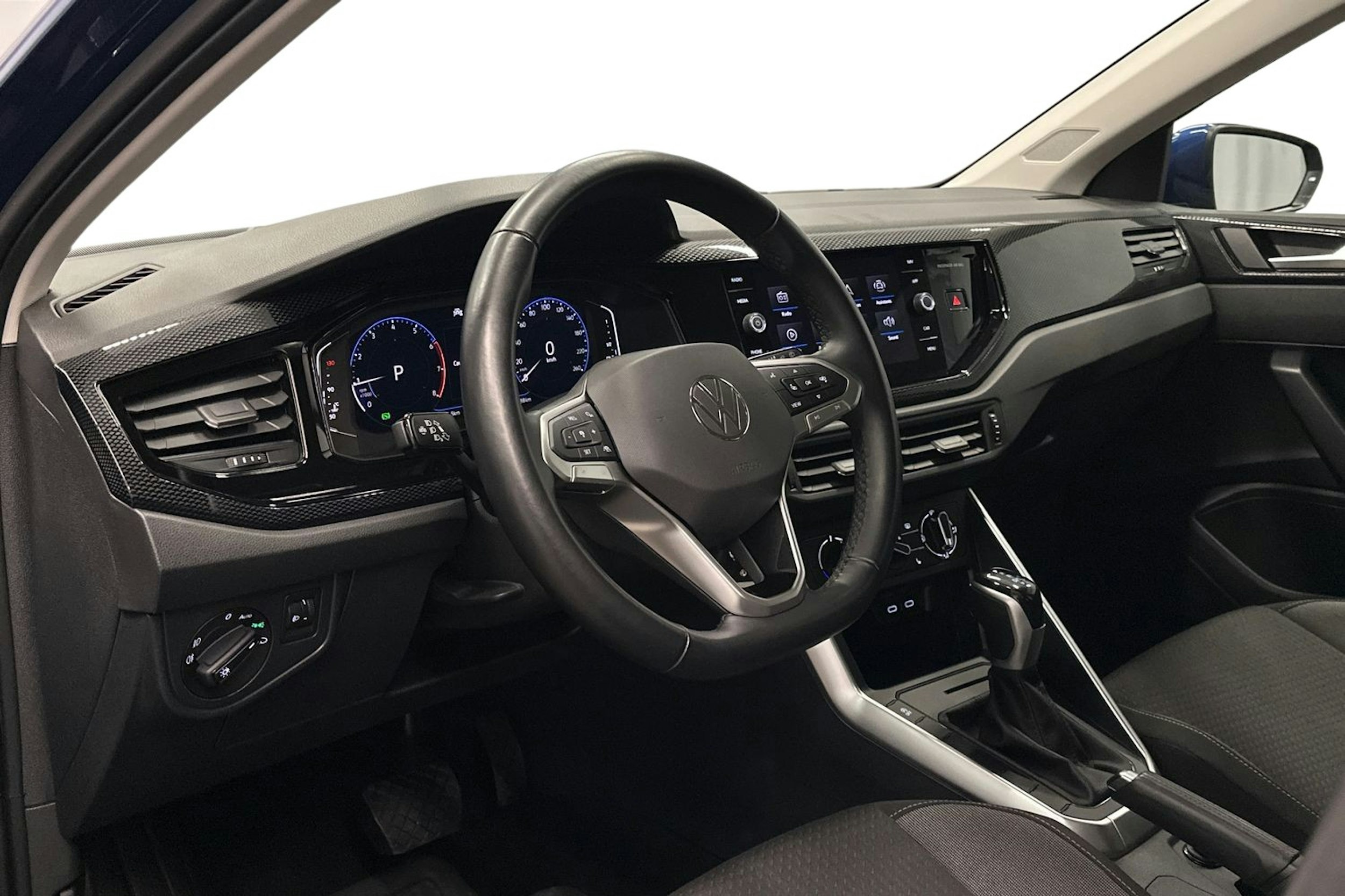 sininen Volkswagen Polo 2022 kuva 7.