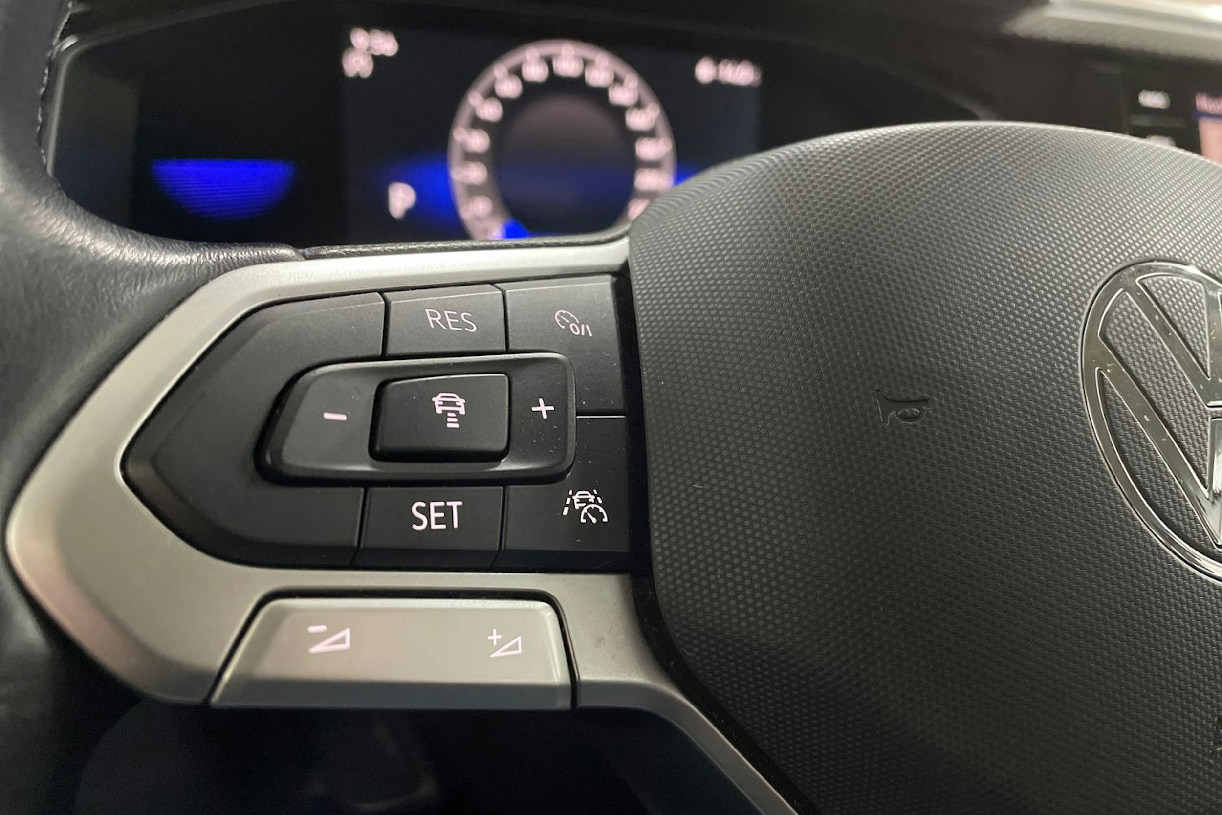 Musta Volkswagen POLO 2022 kuva 24.