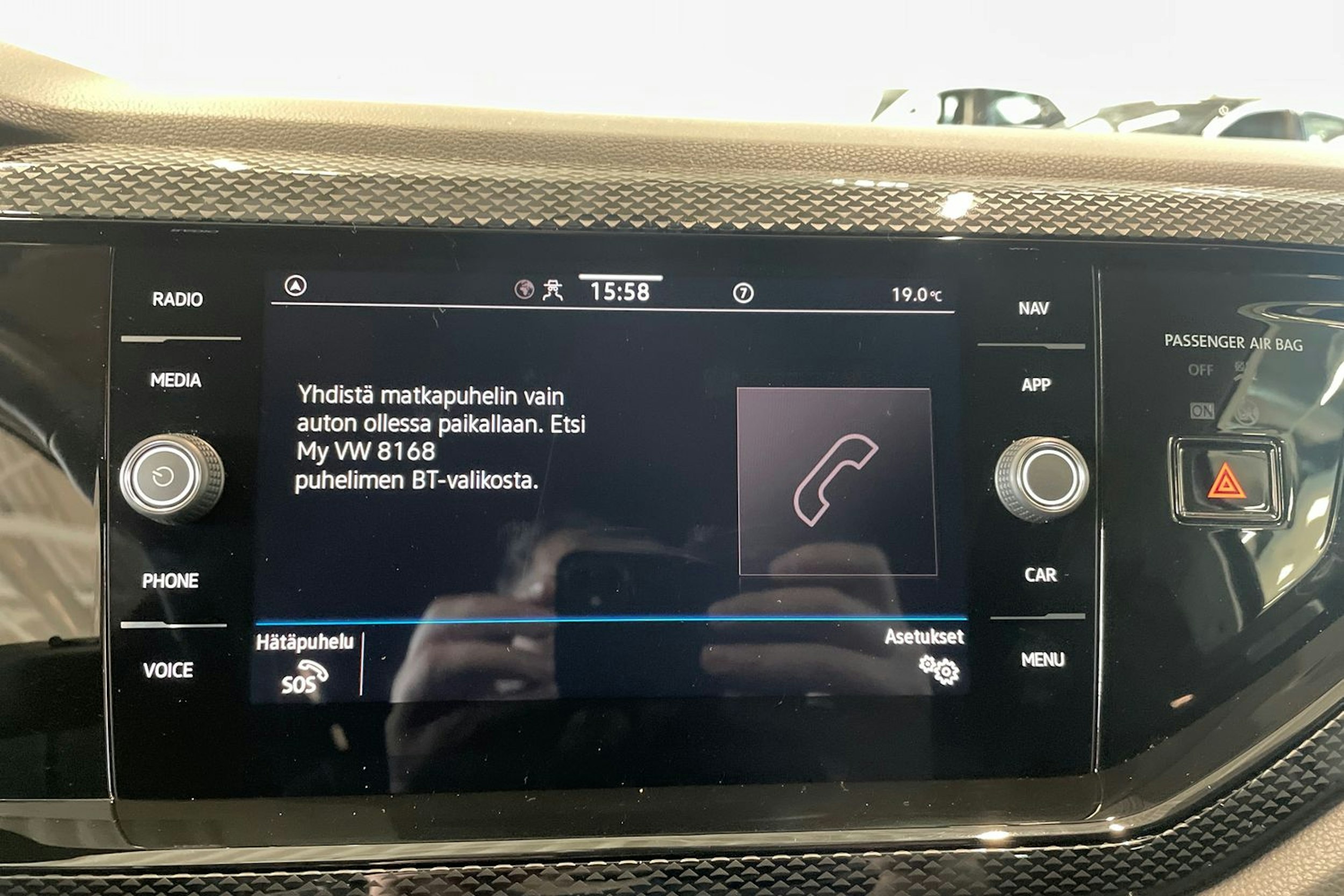 met. musta Volkswagen Polo 2022 kuva 23.